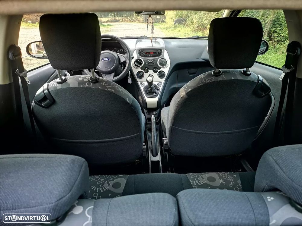 Ford KA 1.3 TDCi Titanium - 13