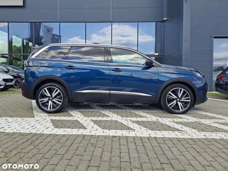 Peugeot 5008 - 5