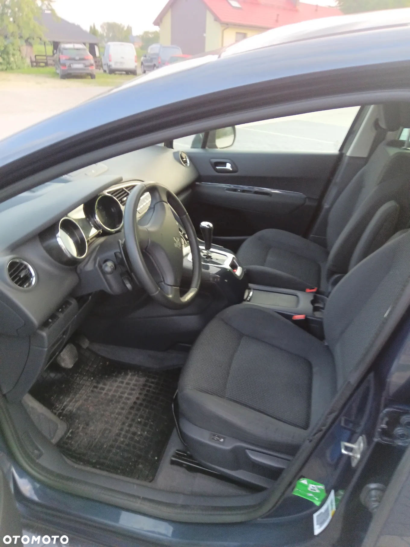 Peugeot 5008 - 11