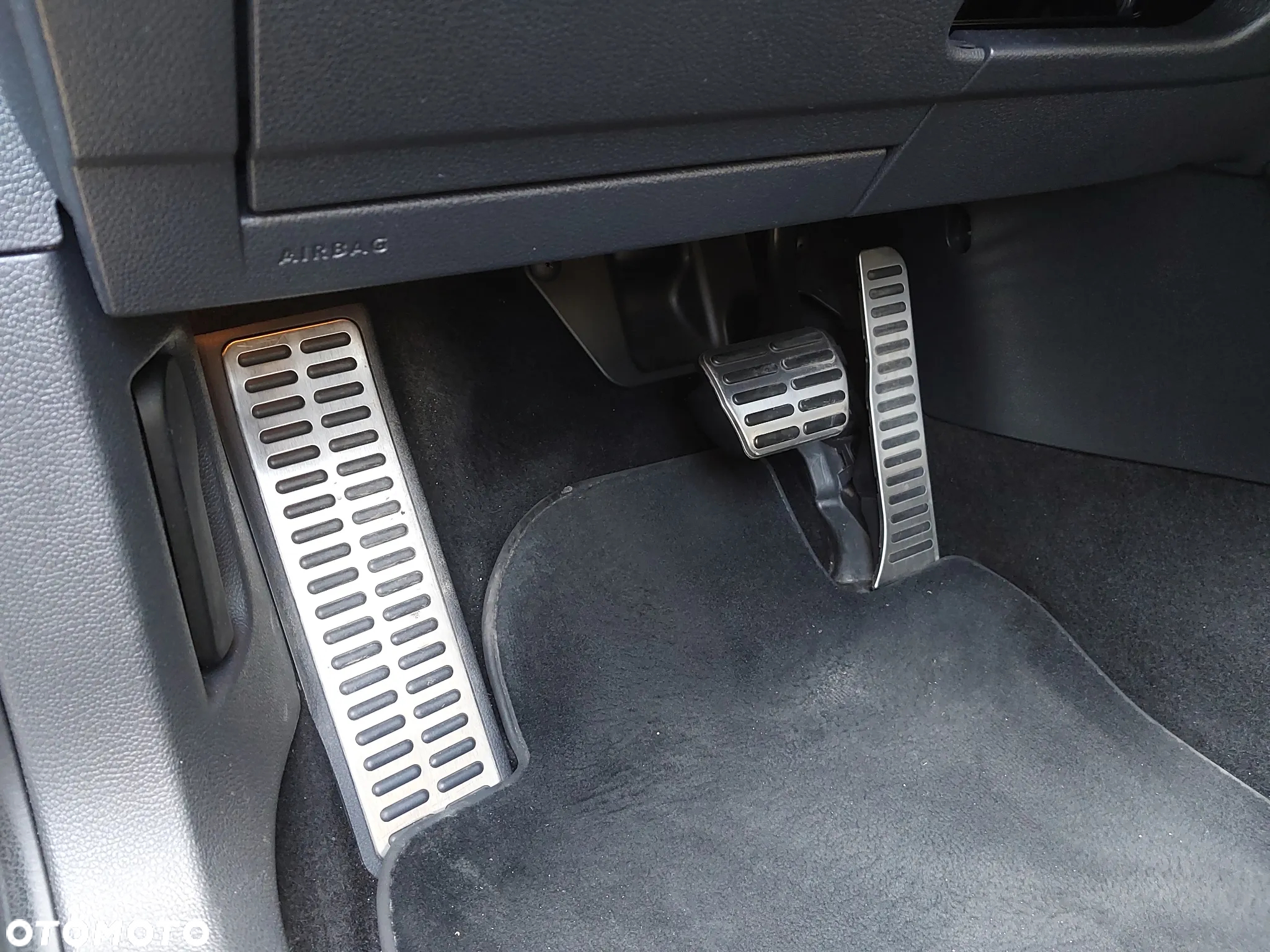 Volkswagen Golf 2.0 GTI DSG - 14