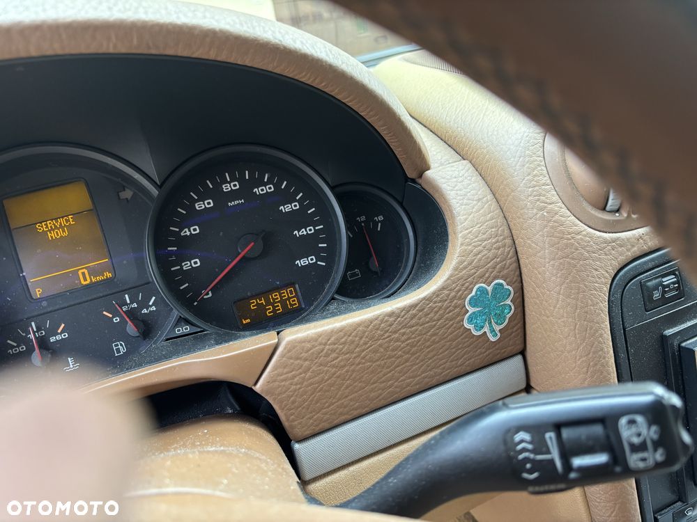 Porsche Cayenne - 5
