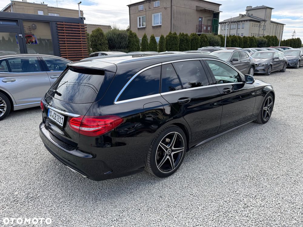 Mercedes-Benz Klasa C 180 9G-TRONIC AMG Line - 20