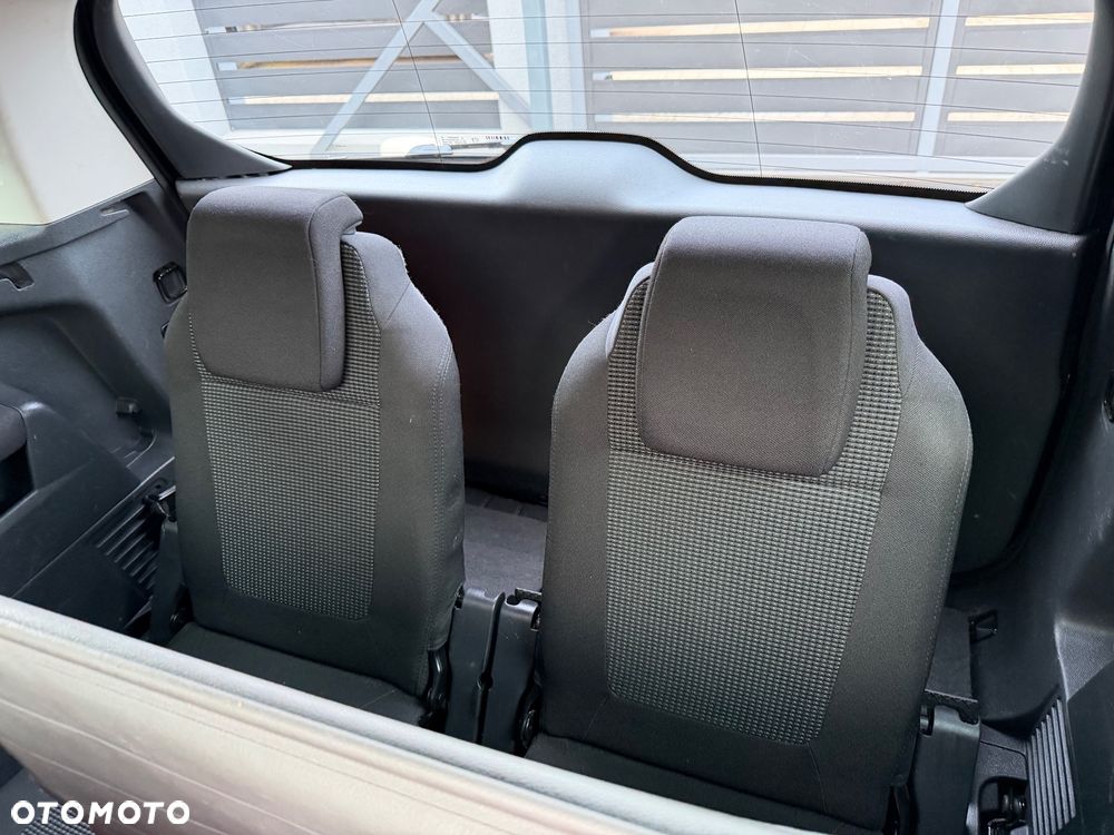 Peugeot 5008 2.0 HDi Business Line 7os - 9