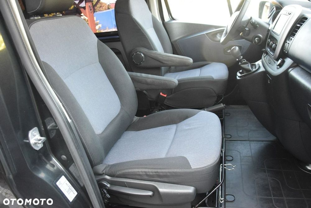 Opel Vivaro - 30