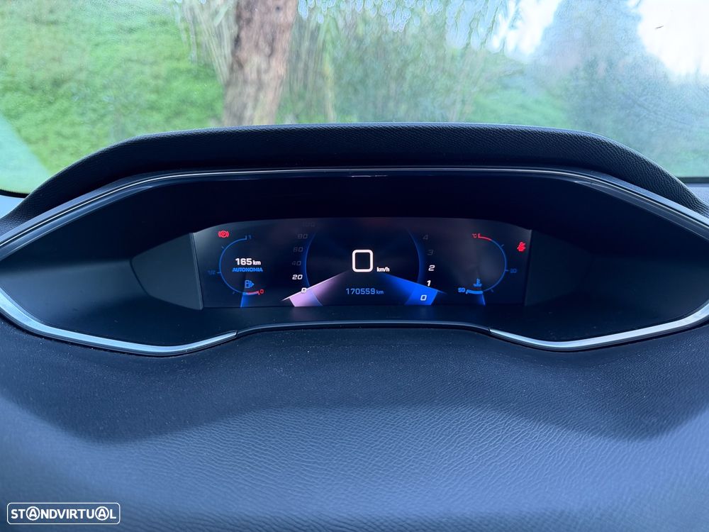 Peugeot 308 SW 1.5 BlueHDi Style - 28