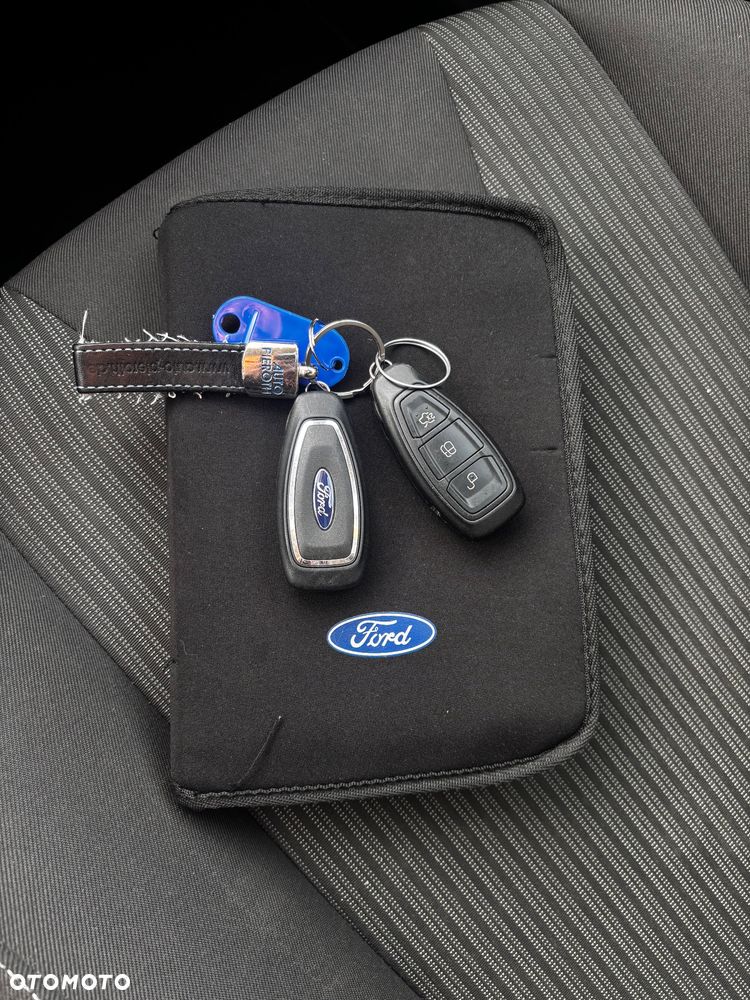 Ford Focus 1.6 TDCi DPF Titanium - 17