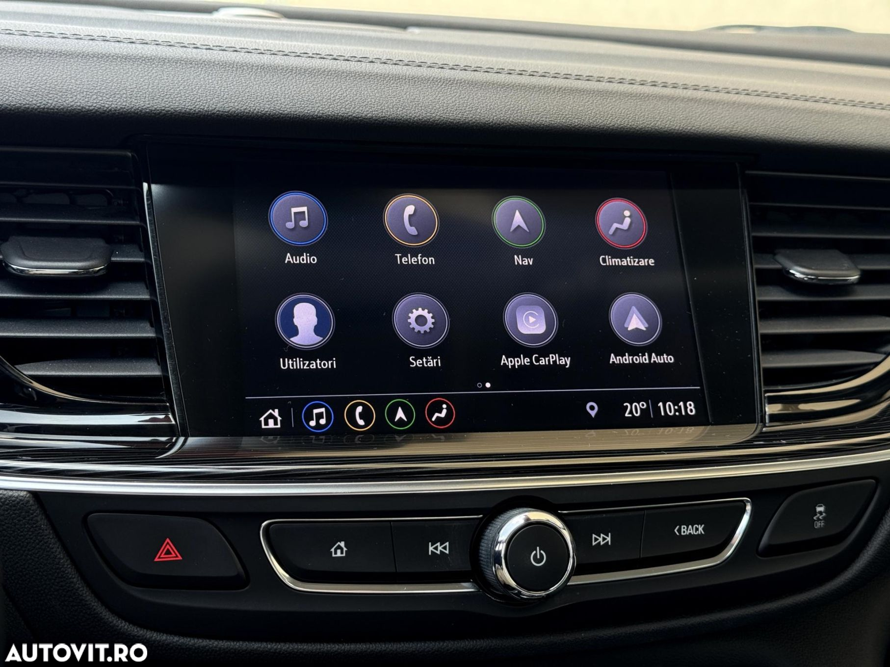 Opel Insignia - 13