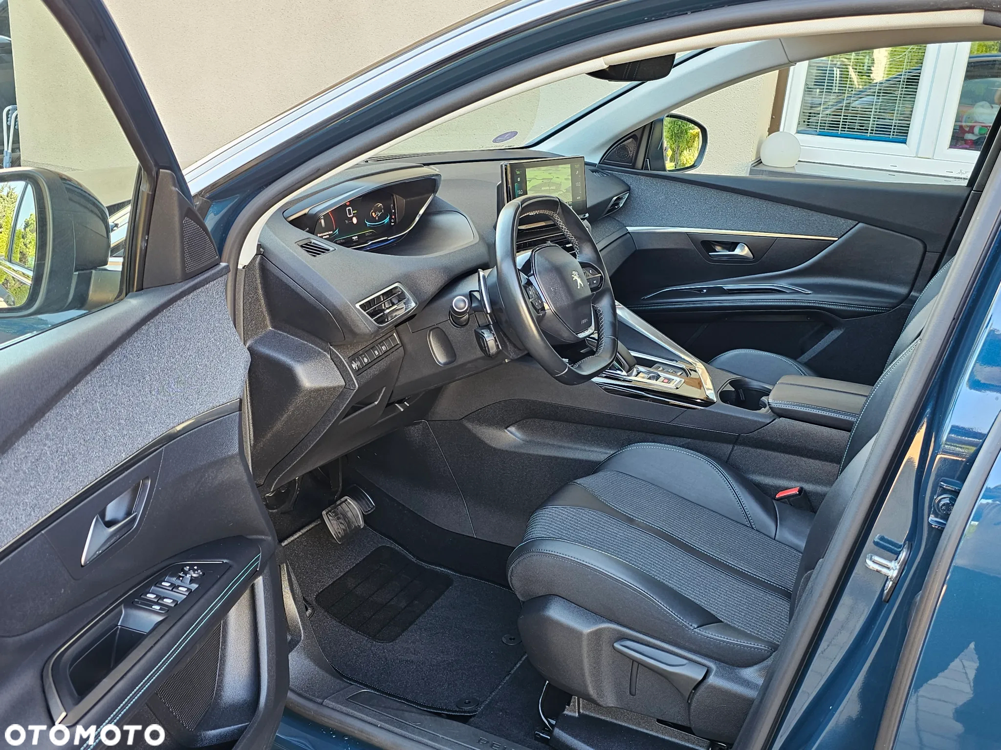 Peugeot 3008 Hybrid 225 e-EAT8 Allure Pack - 21