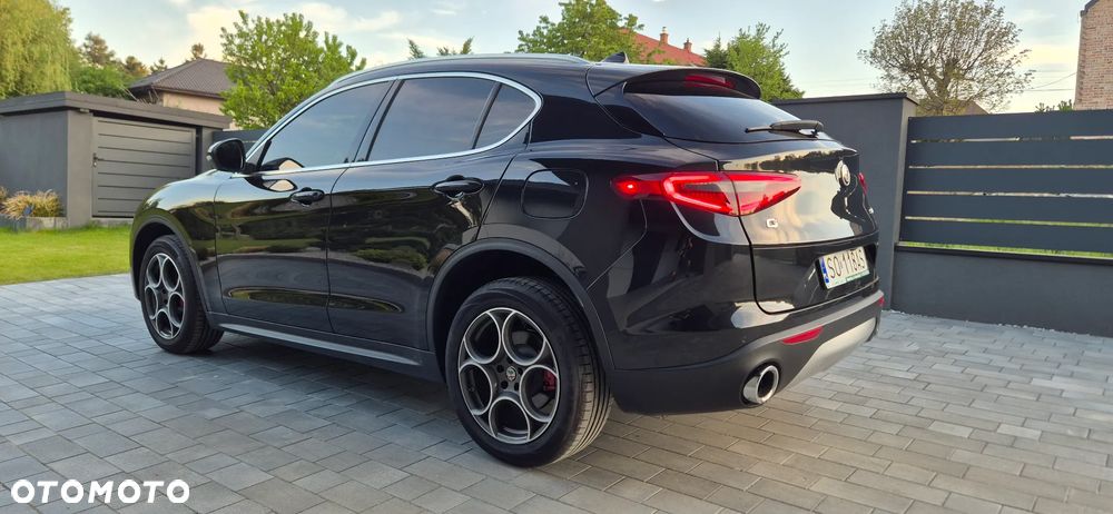Alfa Romeo Stelvio 2.0 Turbo 16V AT8-Q4 Super - 14
