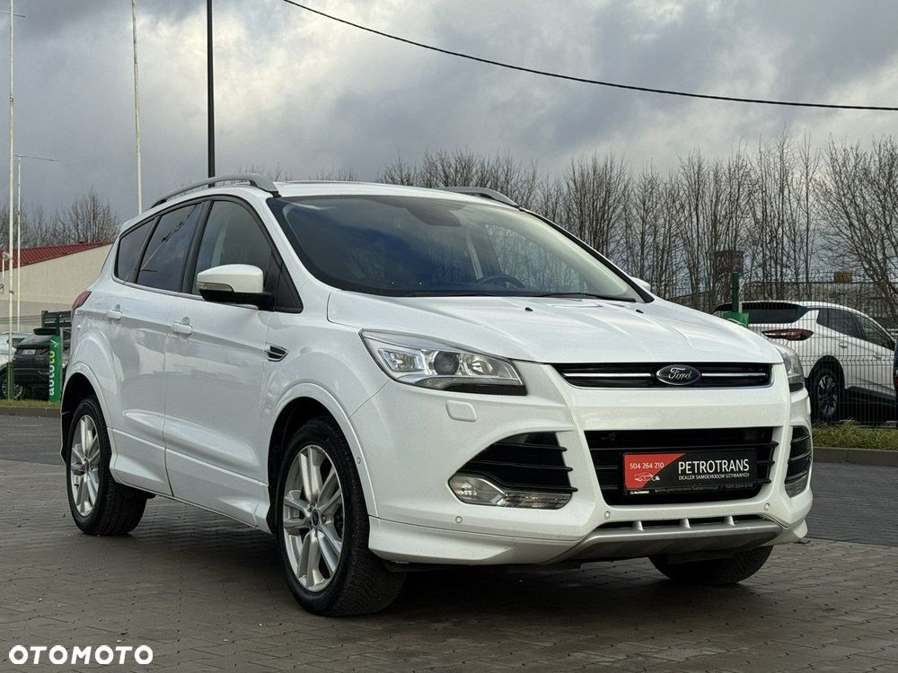 Ford Kuga 2.0 TDCi 2x4 Titanium - 15