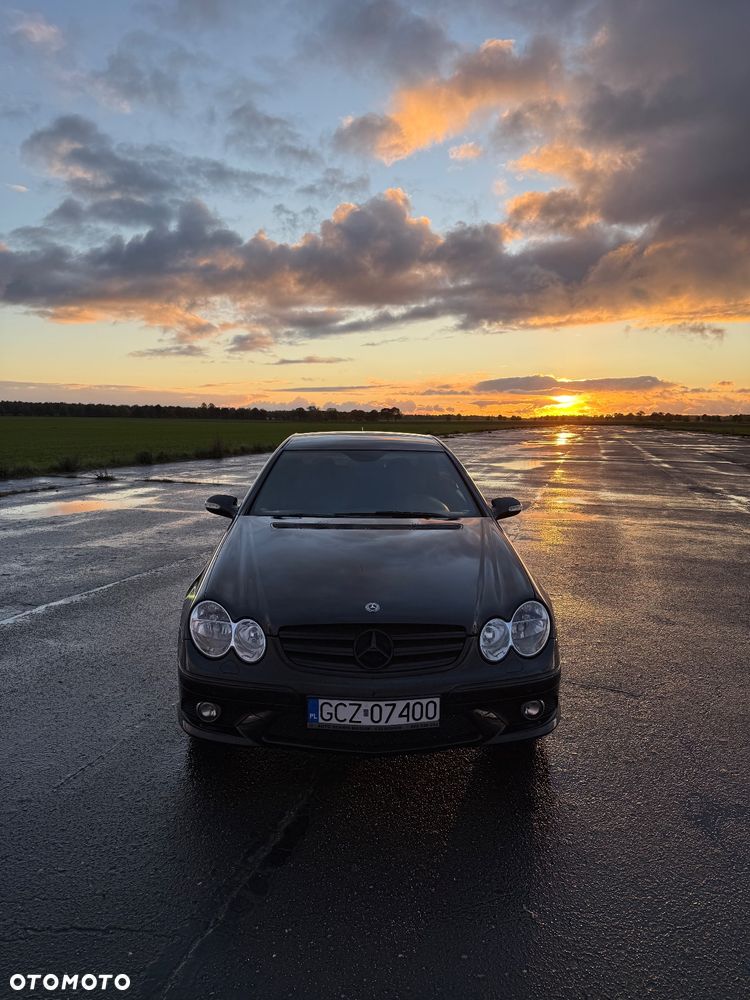Mercedes-Benz CLK - 7