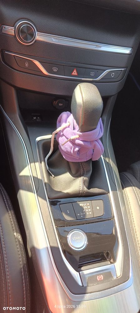 Peugeot 308 BlueHDi 120 EAT6 Stop & Start Allure - 4