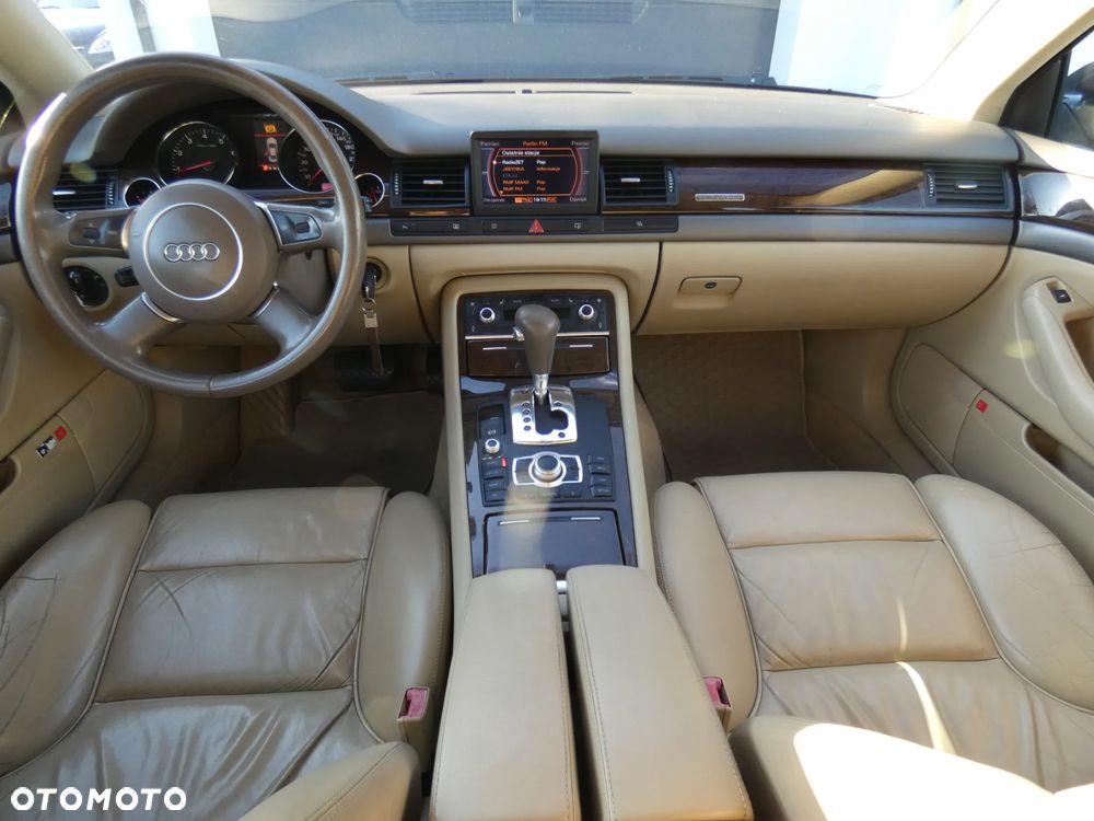 Audi A8 - 13