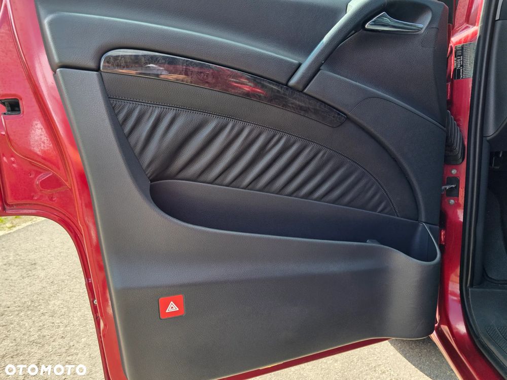 Mercedes-Benz Viano 3.0 CDI lang Automatik Ambiente DPF - 32