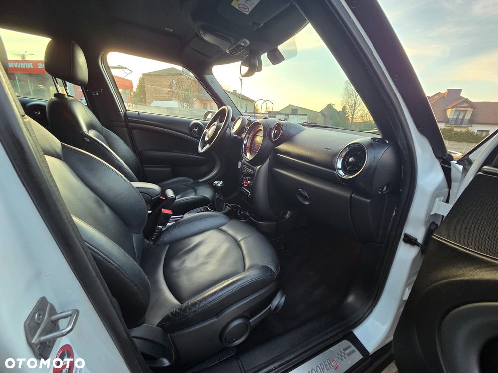 MINI Countryman Cooper SD All4 - 12