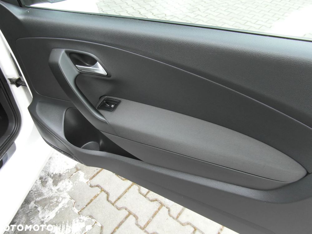 Volkswagen Polo 1.2 Team - 30