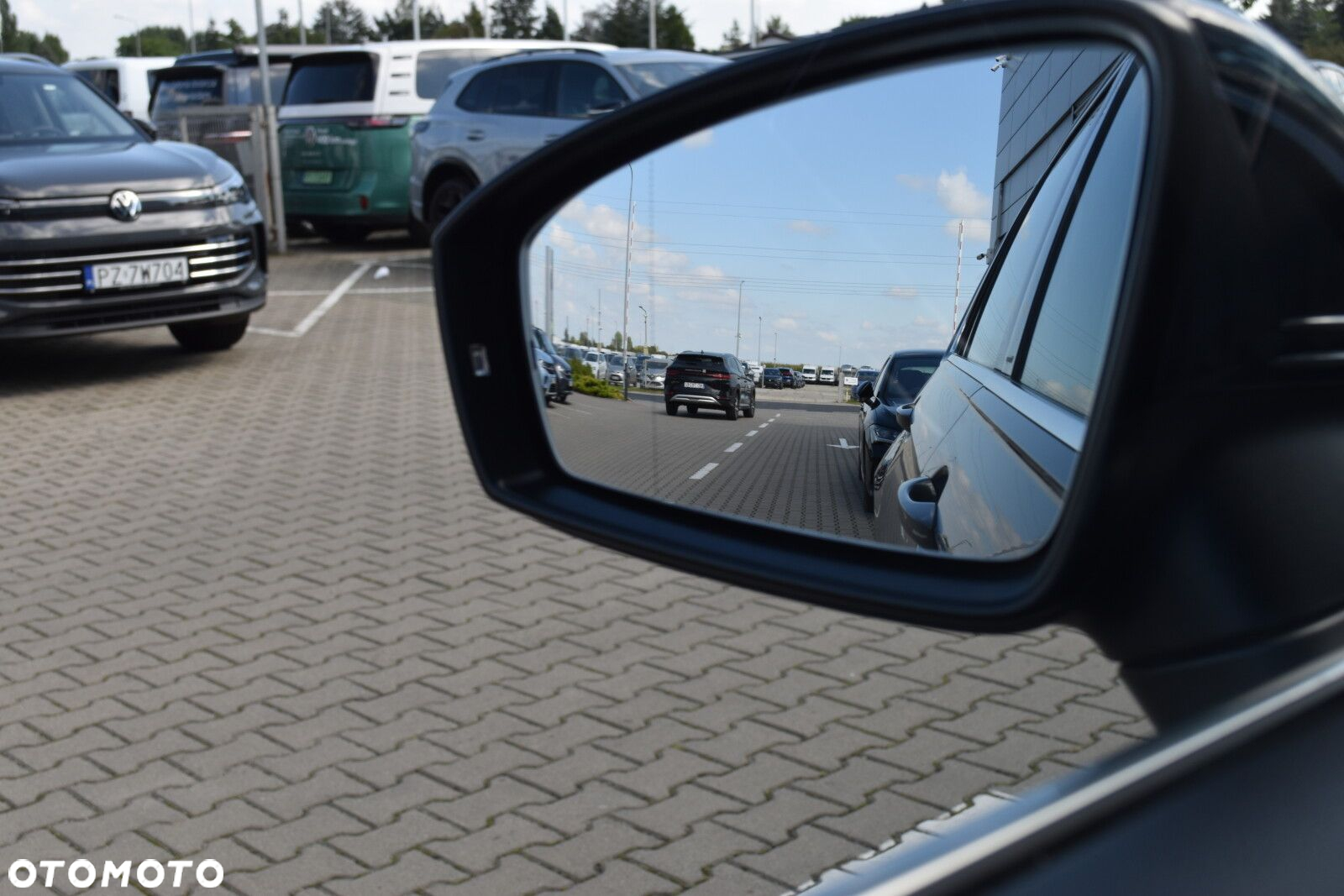 Volkswagen Tiguan 2.0 TDI SCR 4Mot Elegance DSG - 34