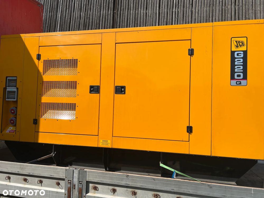 JCB G220Q - 17