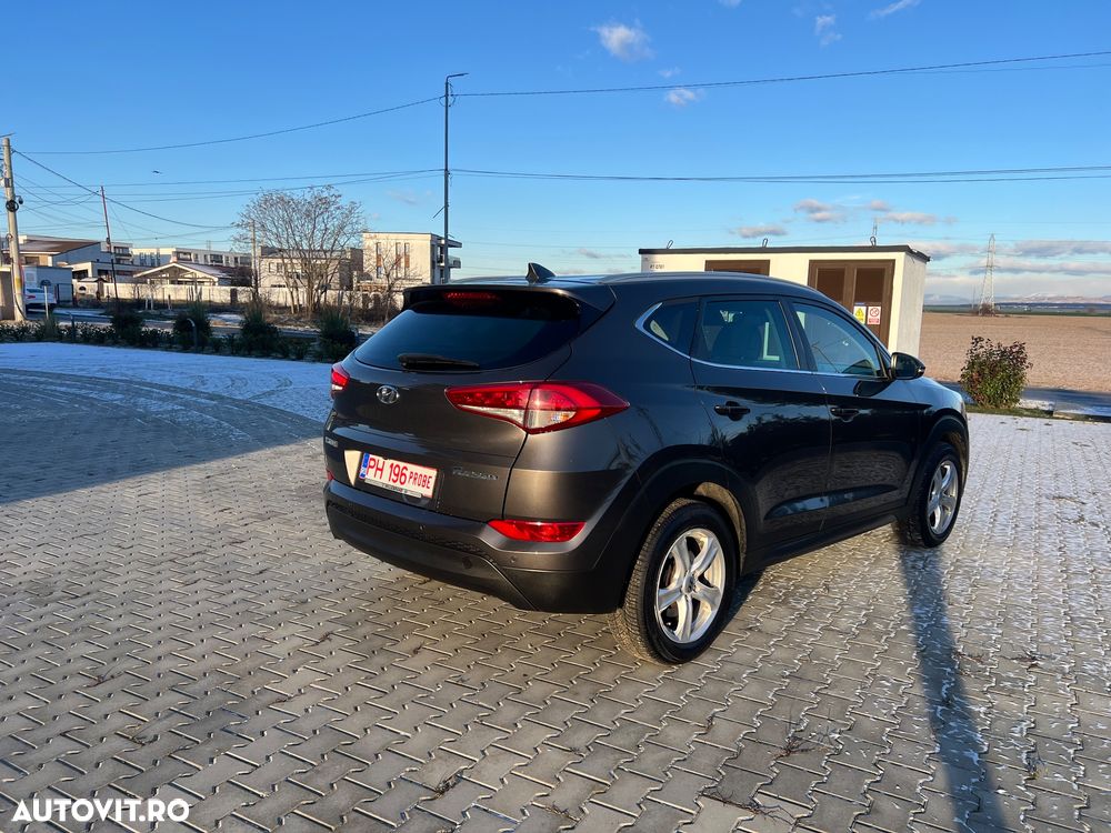 Hyundai Tucson blue 1.7 CRDi 2WD DCT Style - 4