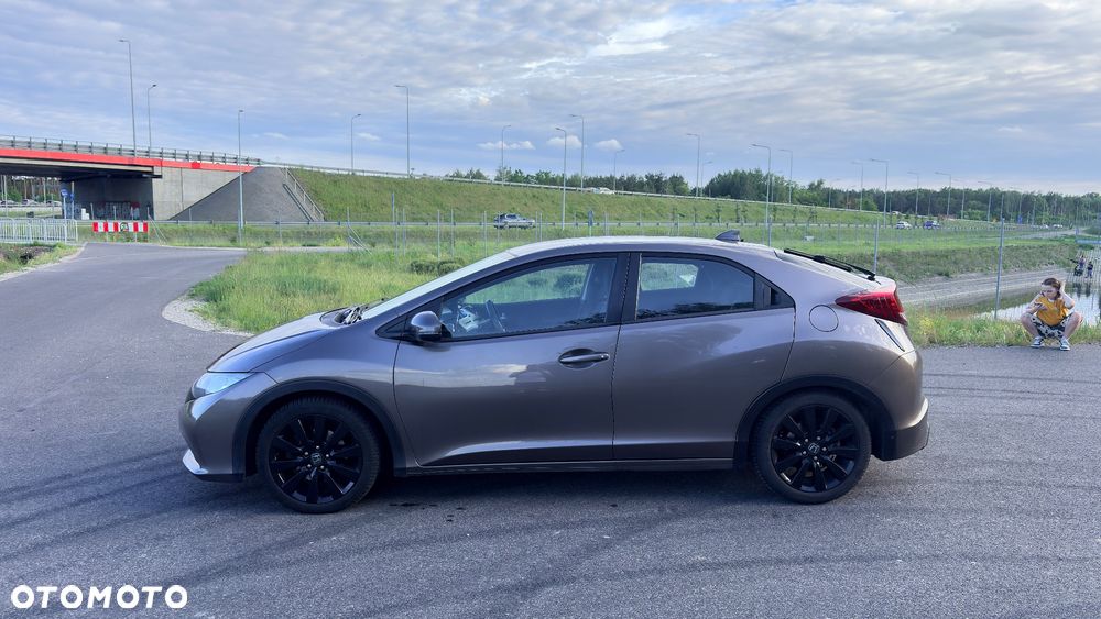 Honda Civic 1.8 Comfort - 3