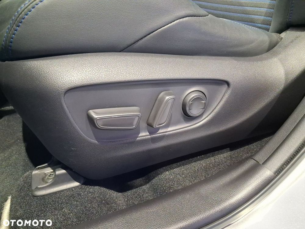 Toyota RAV4 2.5 Hybrid Selection 4x4 - 14
