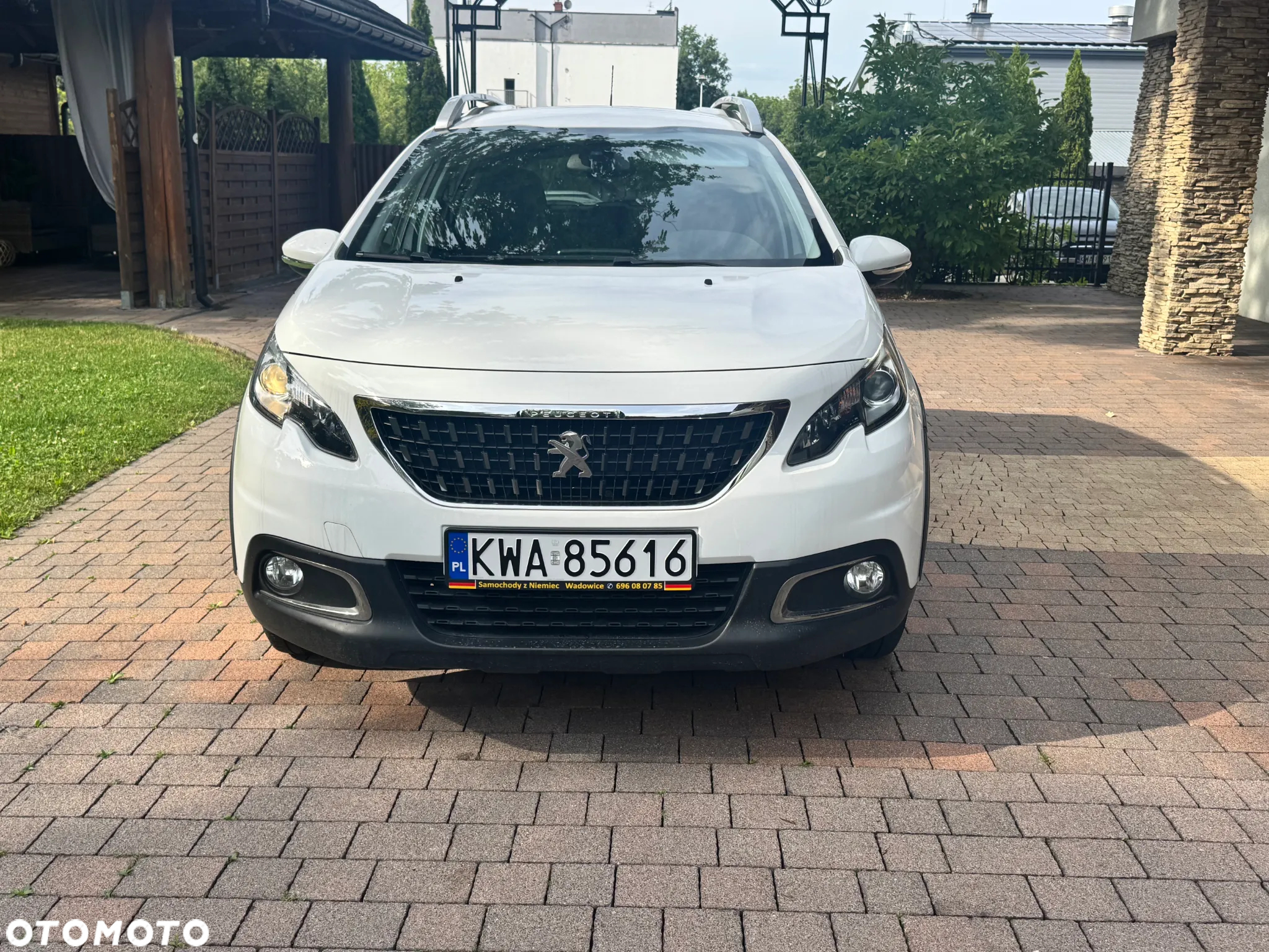 Peugeot 2008 1.2 Pure Tech Style - 4