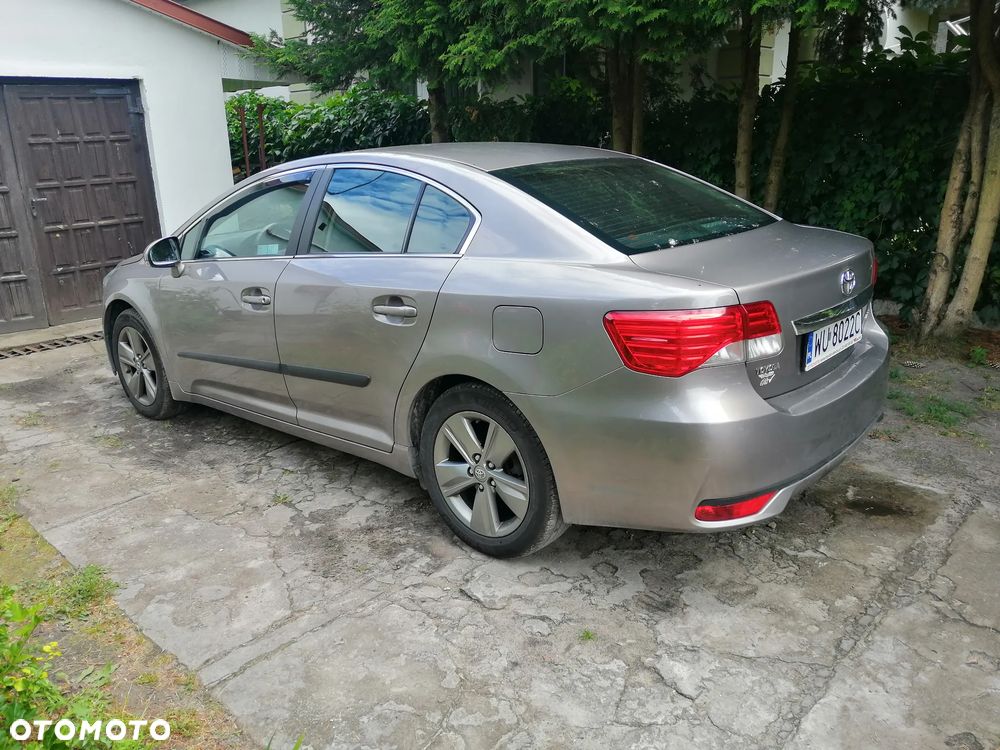 Toyota Avensis 1.8 Prestige - 7