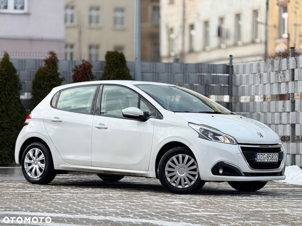 Peugeot 208 1.2 PureTech Active - 4