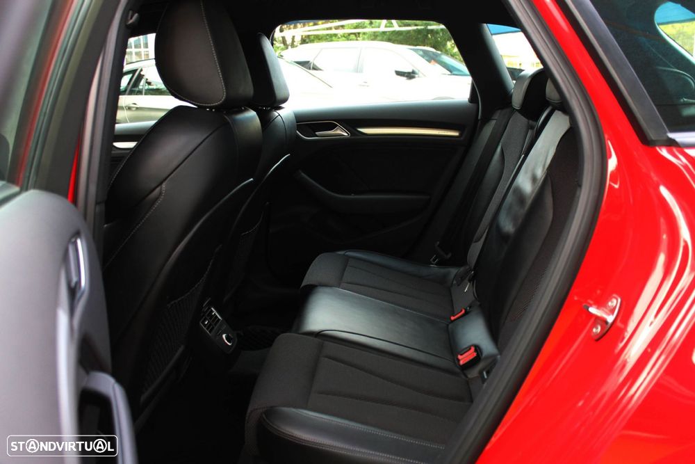 Audi A3 Sportback e-tron 1.4 TFSI S-line S tronic - 33