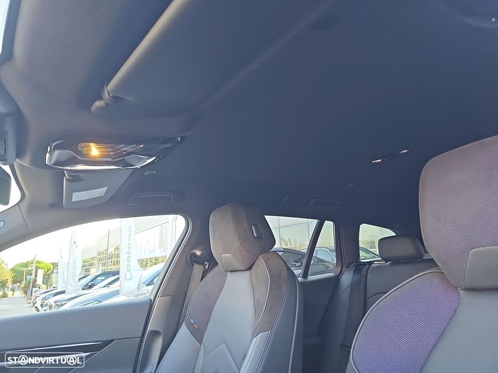 BMW 530 e Pack Desportivo M - 16