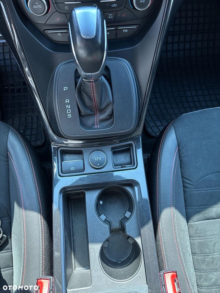 Ford Kuga 2.0 TDCi 4x4 ST-Line - 13