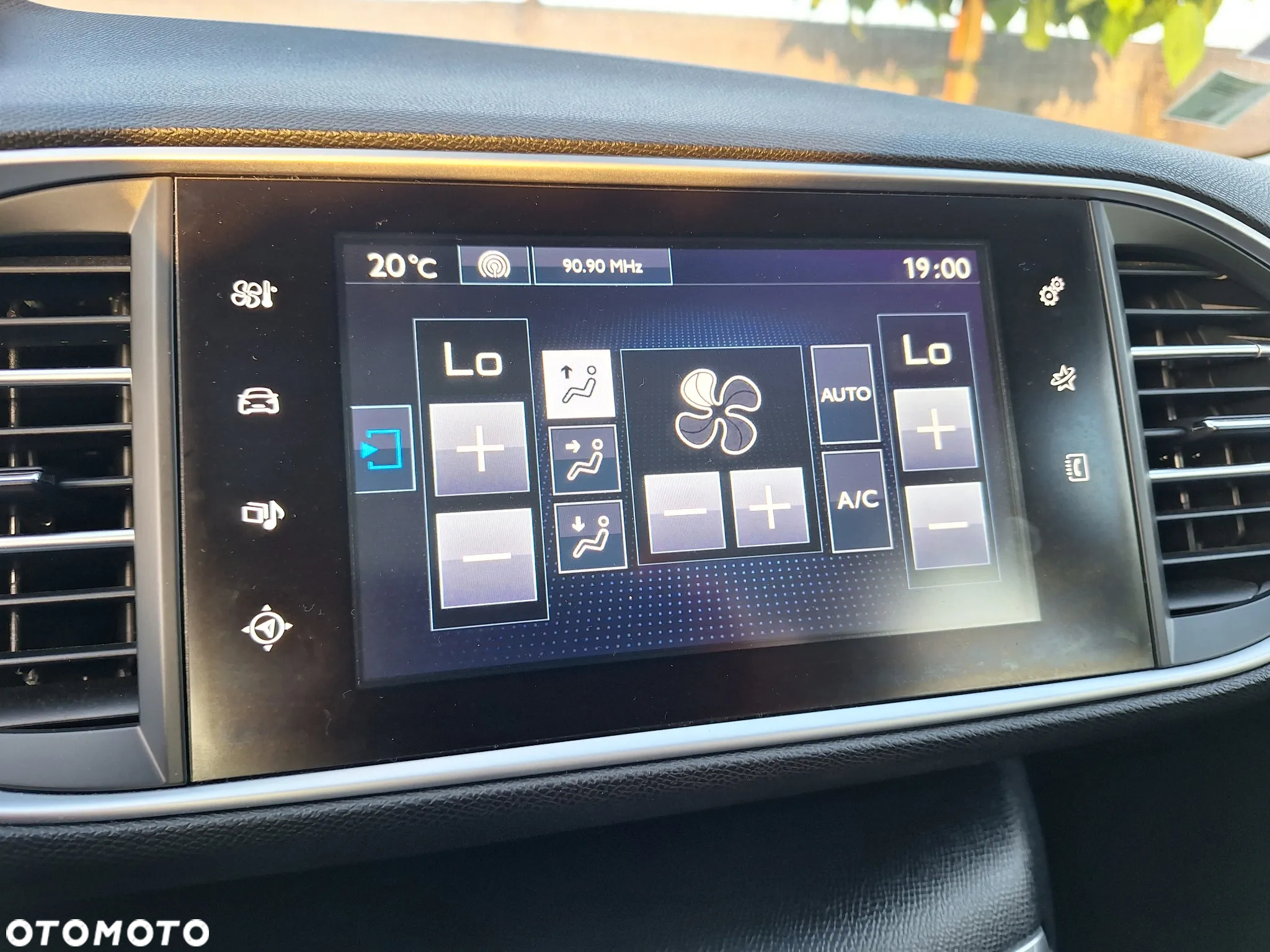 Peugeot 308 SW BlueHDi 150 Stop & Start Allure - 12