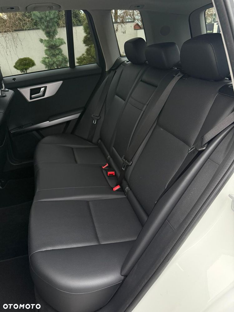 Mercedes-Benz GLK 350 CDI 4Matic (BlueEFFICIENCY) 7G-TRONIC - 26