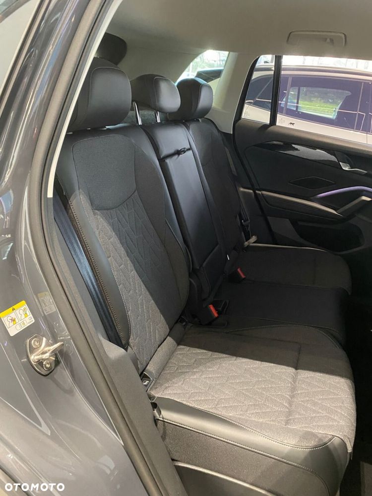 Volkswagen Tiguan - 6