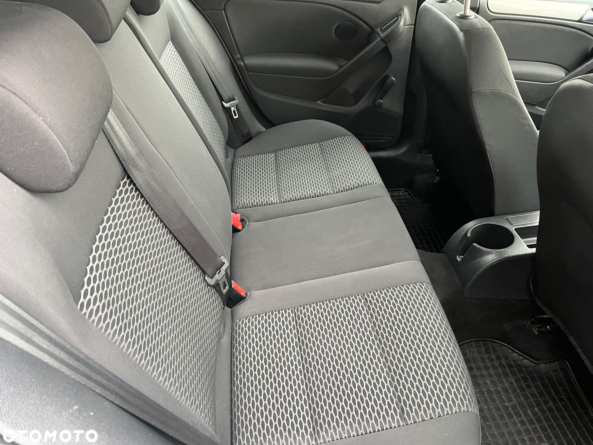 Volkswagen Golf VI 1.4 Comfortline - 9