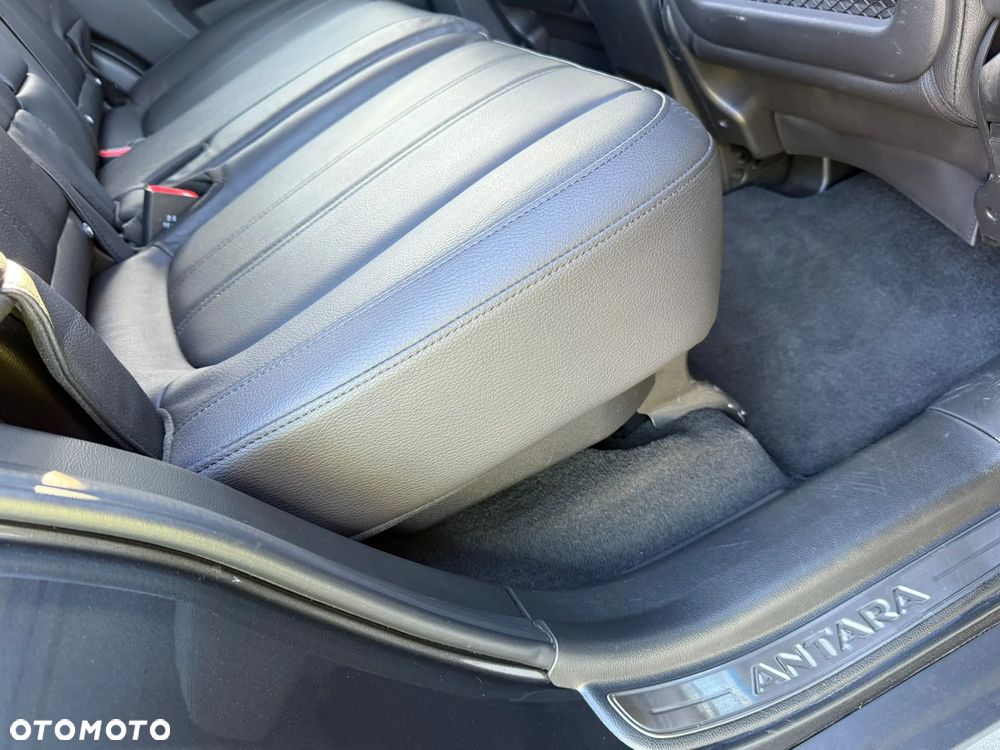 Opel Antara - 8