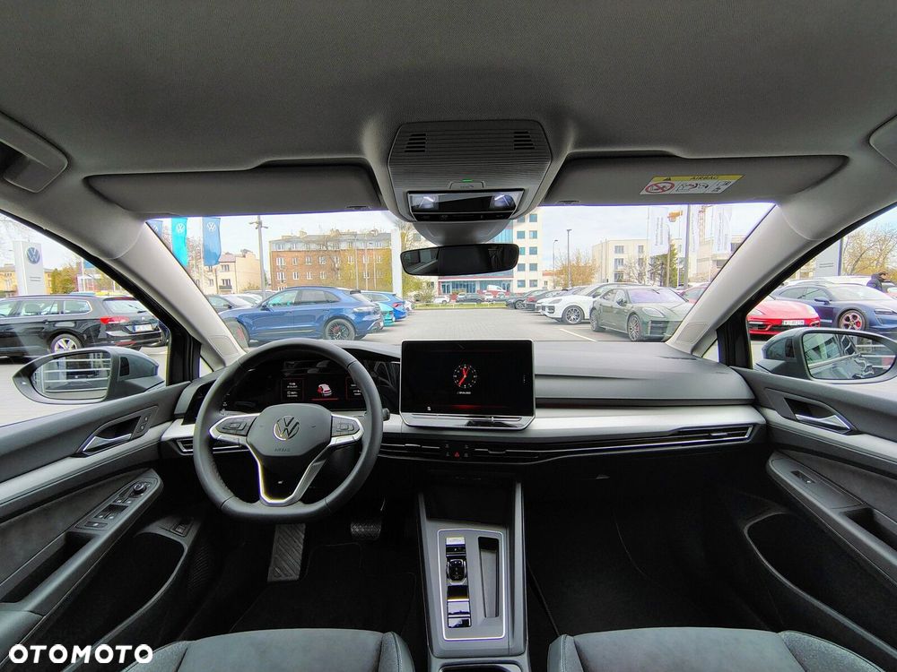 Volkswagen Golf - 26