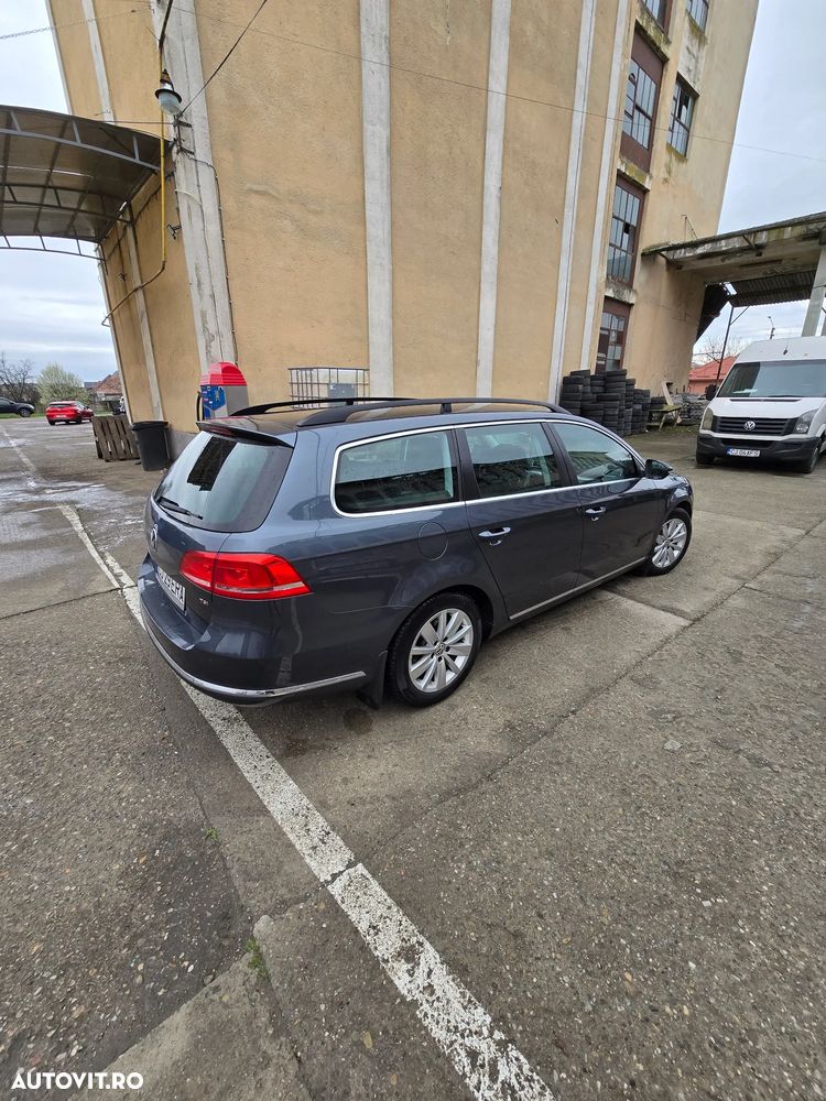 Volkswagen Passat 1.8 TSI Trendline - 6
