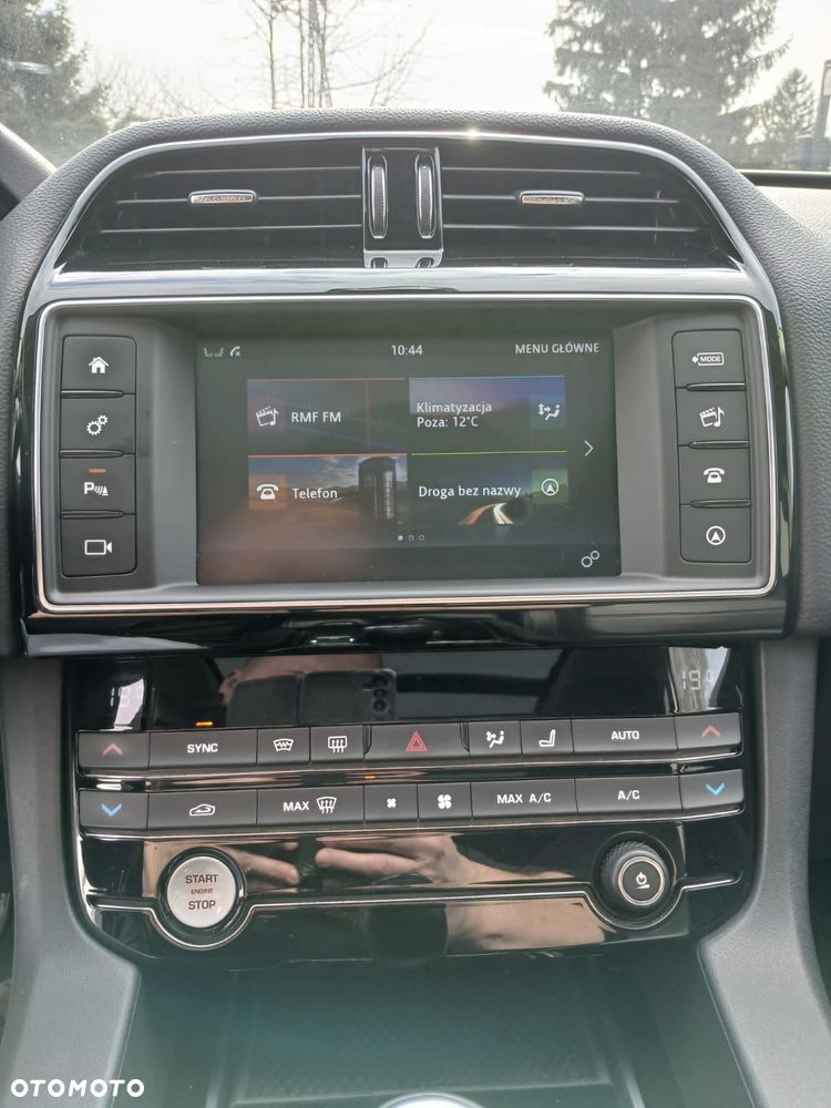 Jaguar F-Pace 20d AWD Prestige - 35