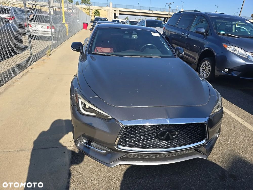 Infiniti Q60 - 3
