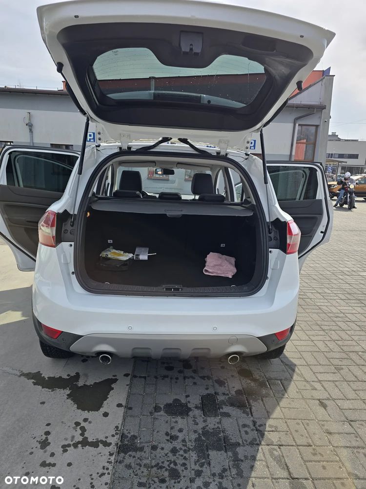 Ford Kuga 2.0 TDCi Individual - 4