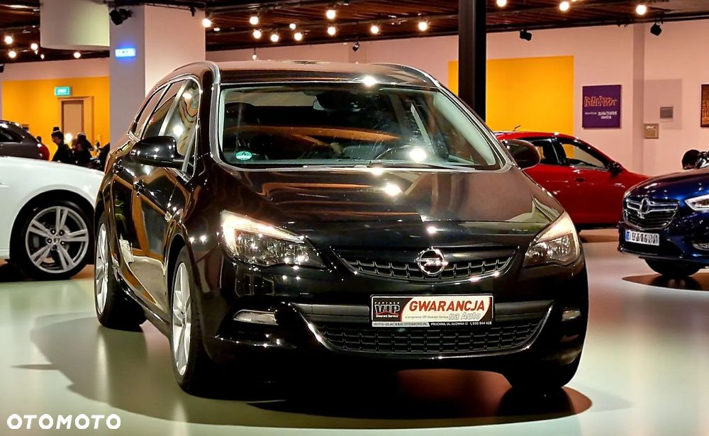 Opel Astra 1.6 Turbo Sports Tourer Design Edition