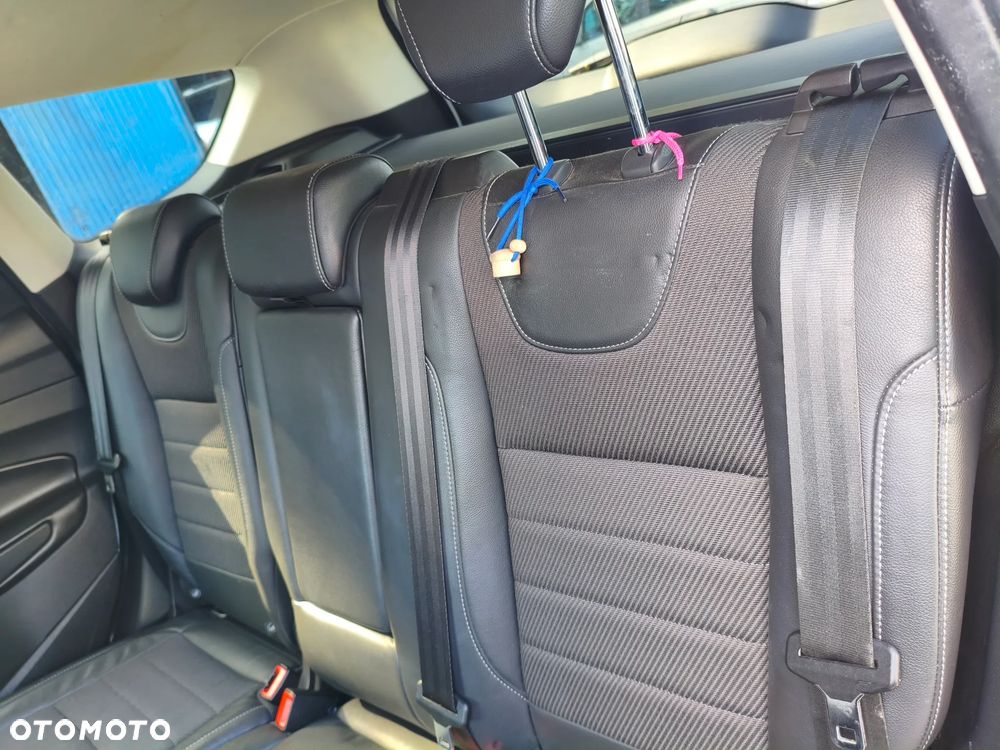 Ford Kuga 2.0 TDCi 4WD Trend - 8