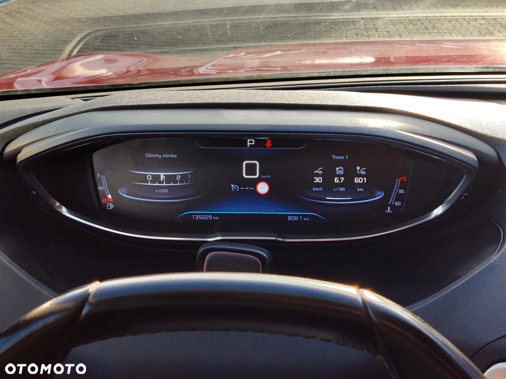 Peugeot 3008 1.6 BlueHDi Allure S&S EAT6 - 10