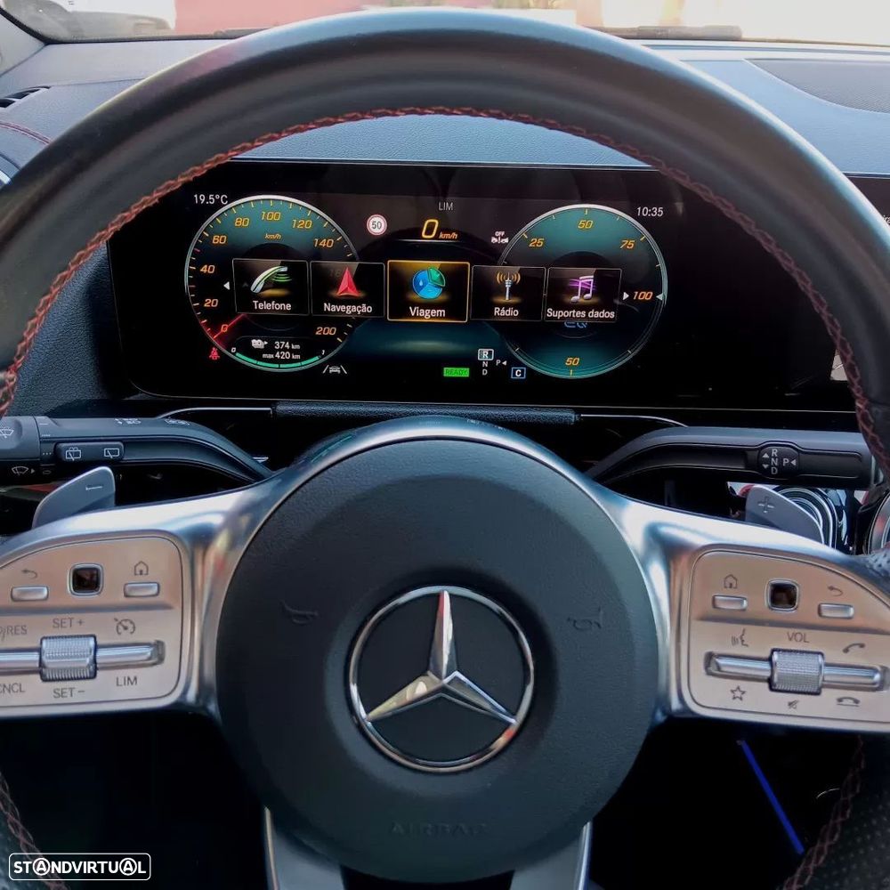 Mercedes-Benz EQA 300 4Matic AMG Line - 18