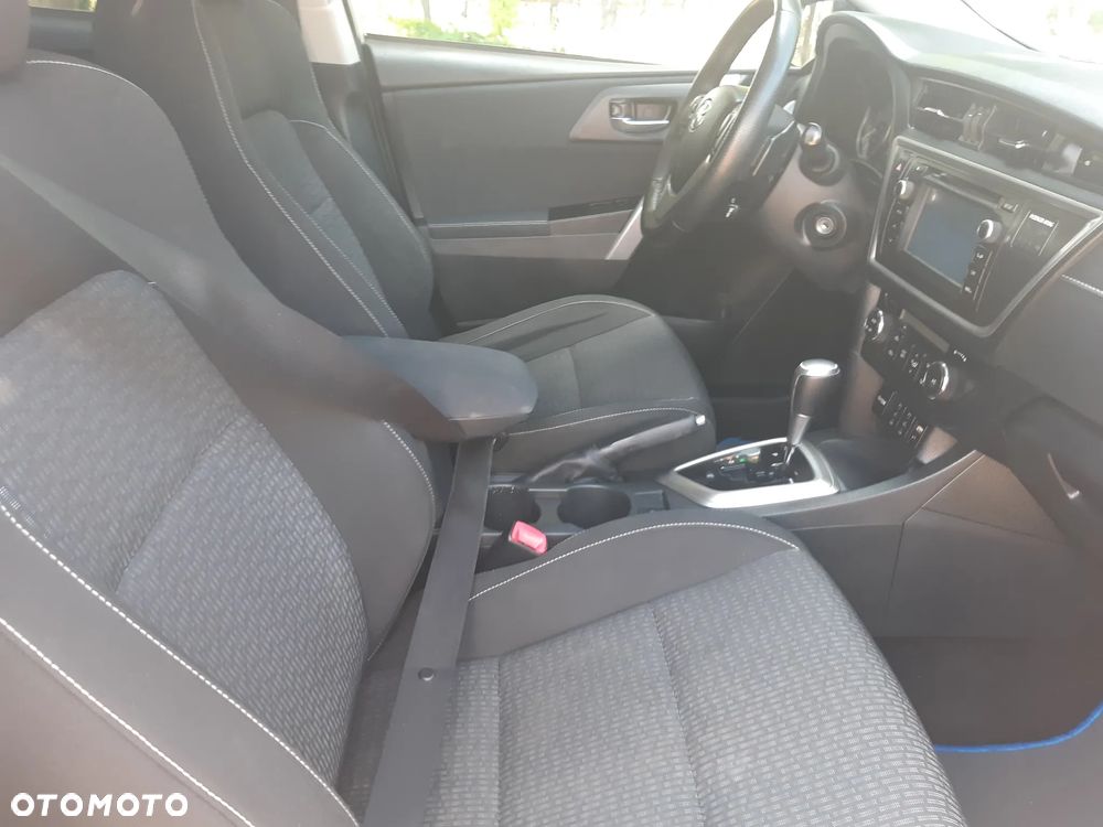 Toyota Auris 1.6 Valvematic Multidrive S Edition - 9