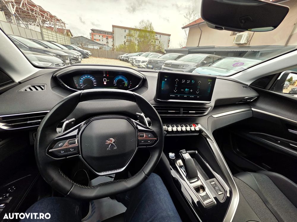 Peugeot 3008 225 e-EAT8 GT Pack - 25