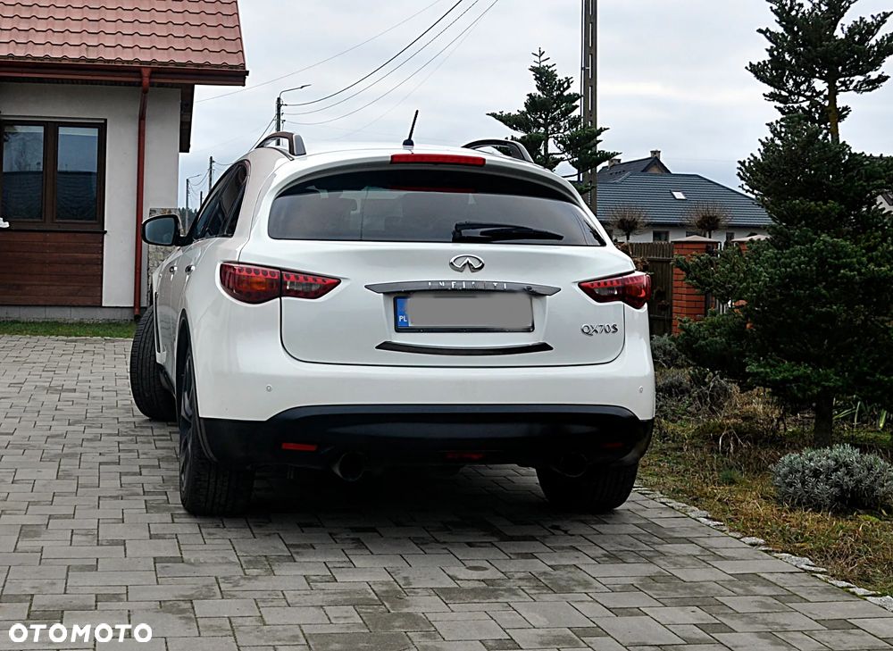 Infiniti QX70 3.0d S - 4