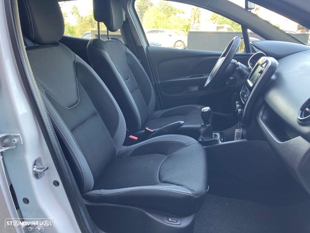 Renault Clio TCe 90 Limited - 29