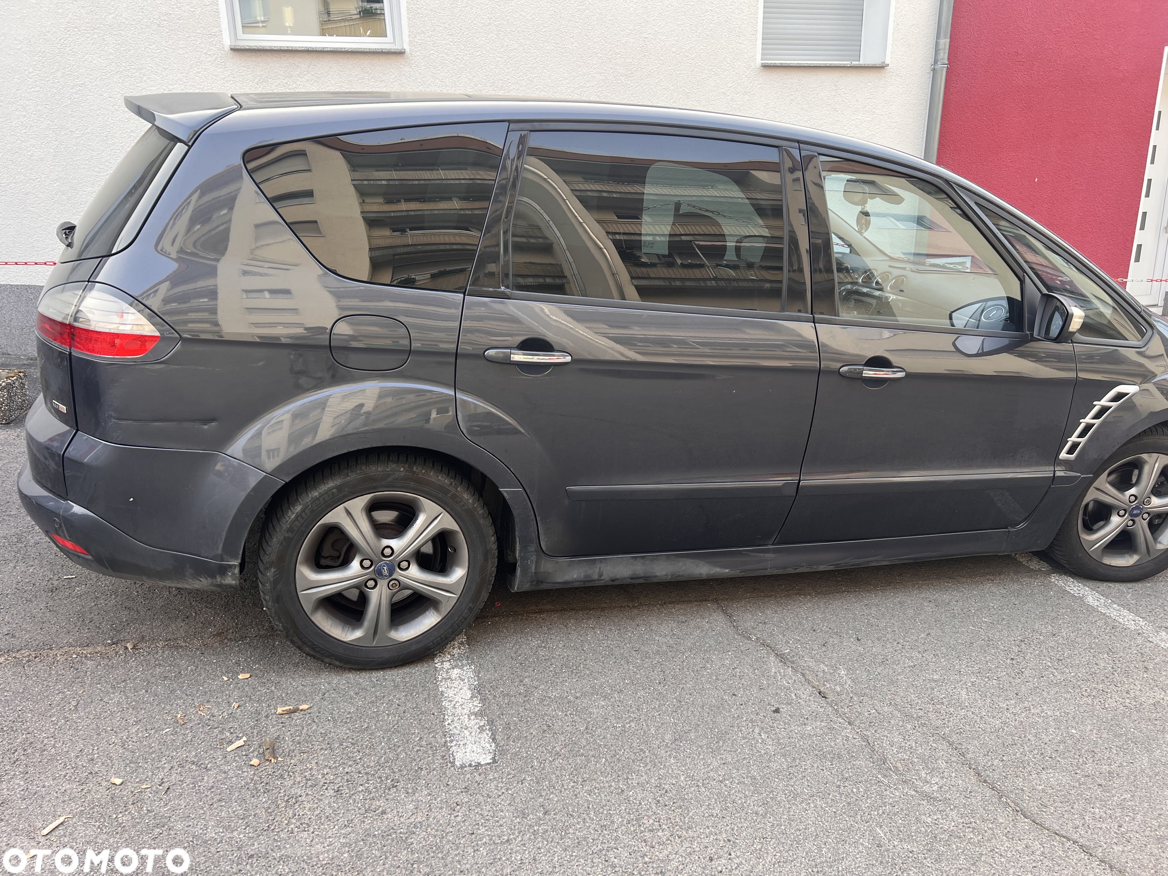 Ford S-Max - 1